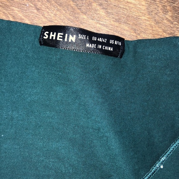 Shein green & white daisy floral cinched crop top - Picture 5 of 6